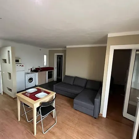A Flat With A View In The Heart Of The Old Town Апартаменты