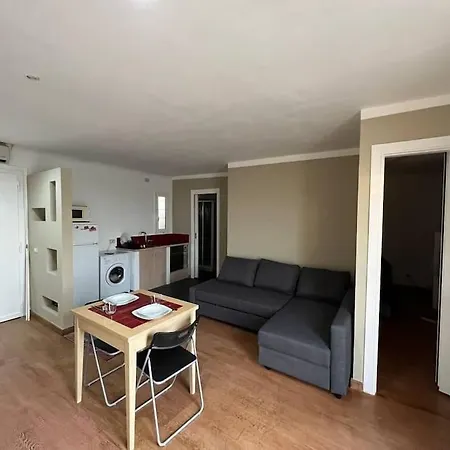 Апартаменты A Flat With A View In The Heart Of The Old Town *