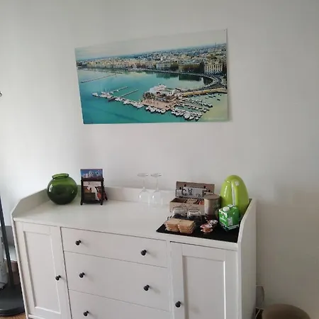 A Flat With A View In The Heart Of The Old Town Apartment *